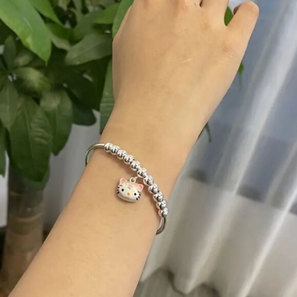 Sanrio Hello Kitty Silver Bangle Bracelet - Picture 5 of 6